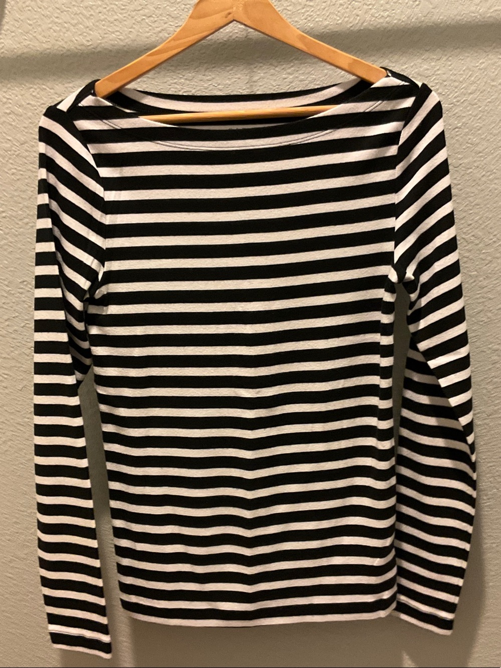 GAP Black & White Striped Long-Sleeve Boatneck Top